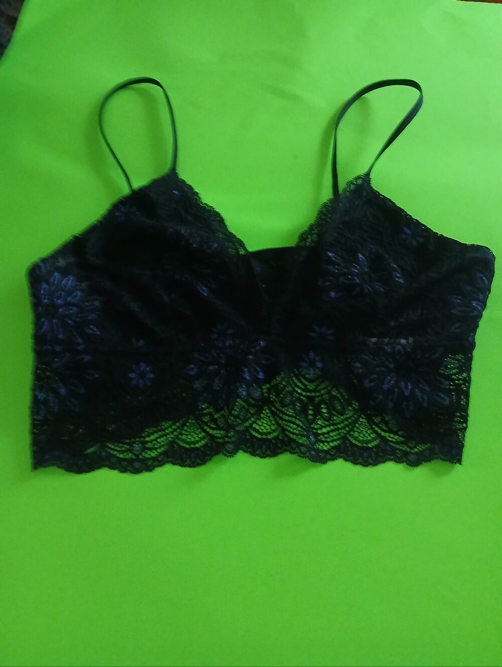 Colsie Black Lace Bralette with Subtle Purple Sheen